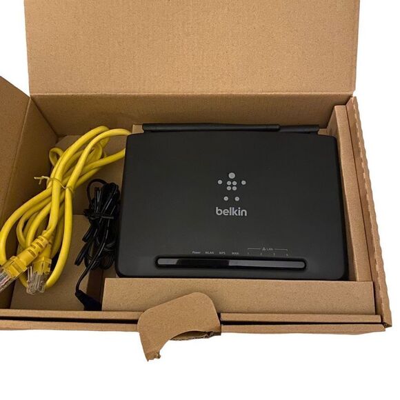 Belkin N300 4 Port Wi-Fi N Wireless Router Strong Range 300 Mbps Model F9K1007 - Picture 3 of 13